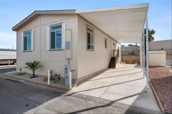 Oceanside, CA 92058,221 N El Camino Real #39