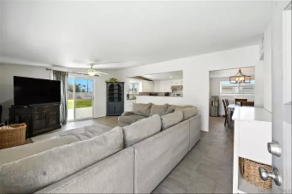 Chula Vista, CA 91911,452 Montcalm Street
