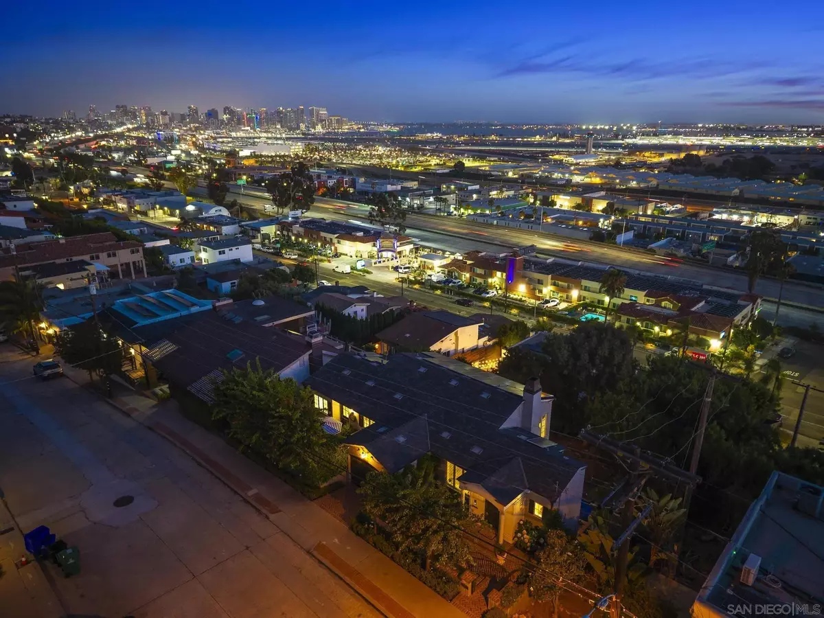 San Diego, CA 92110,2045 W California St