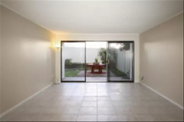 San Diego, CA 92122,8338 Regents Rd. #1S