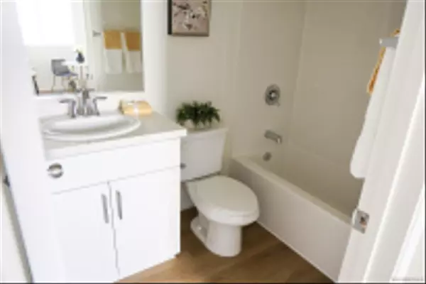 San Diego, CA 92114,5282 Naranja Street   14