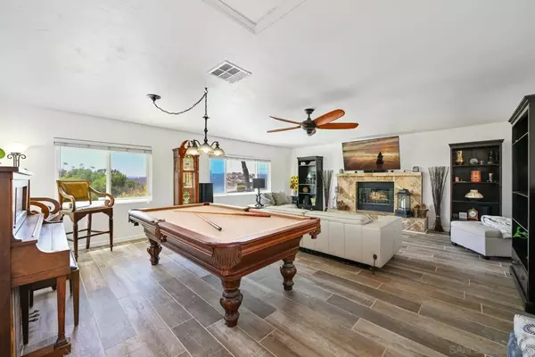 Lakeside, CA 92040,11609 Sunset Knolls Rd
