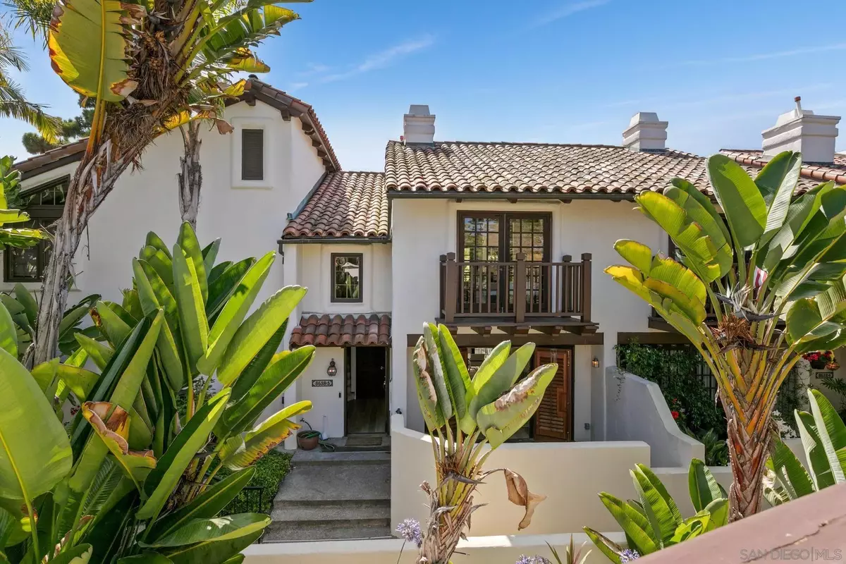 La Jolla, CA 92037,8638 Villa La Jolla #5