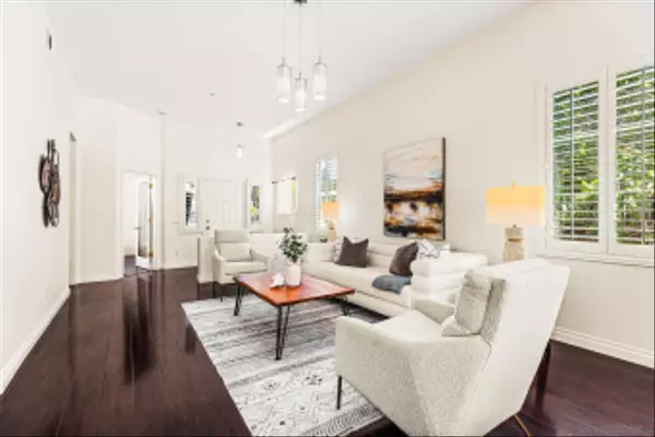 Escondido, CA 92027,3083 Sprucewood Ln