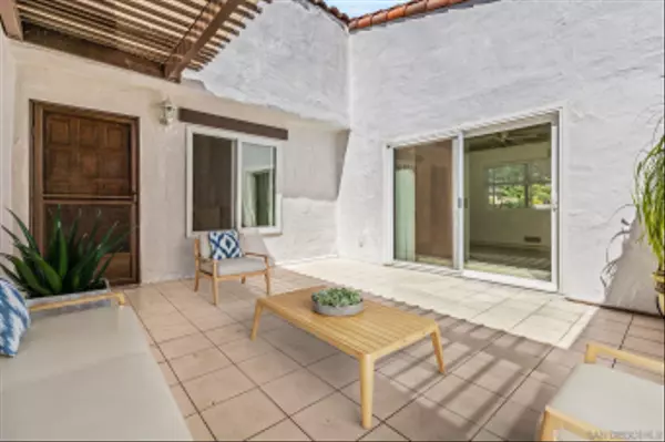 Escondido, CA 92026,1110 San Jacinto Gln