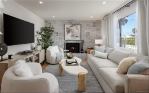 La Jolla, CA 92037,1221 Virginia Way