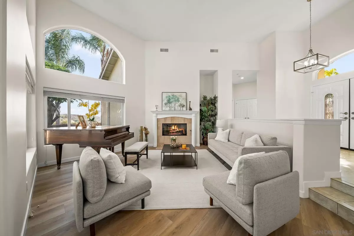 Alpine, CA 91901,2625-27 Rancho Sierra