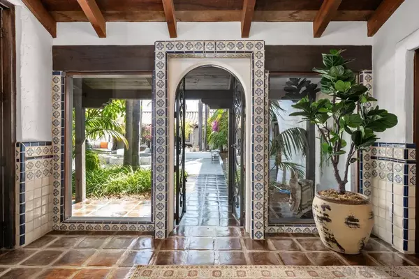 Rancho Santa Fe, CA 92067,17507 Los Morros