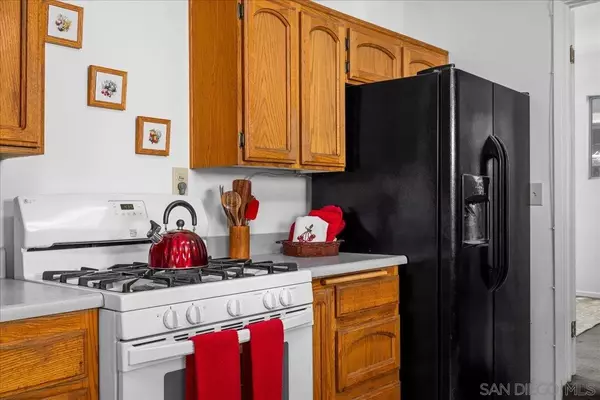 Poway, CA 92064,13752 Frame Rd