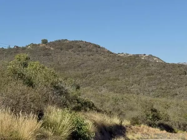 Fallbrook, CA 92028,2477 Lookout Mountain Road #1025710200