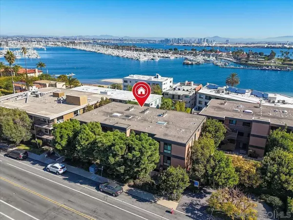 2930 Lawrence, San Diego, CA 92106
