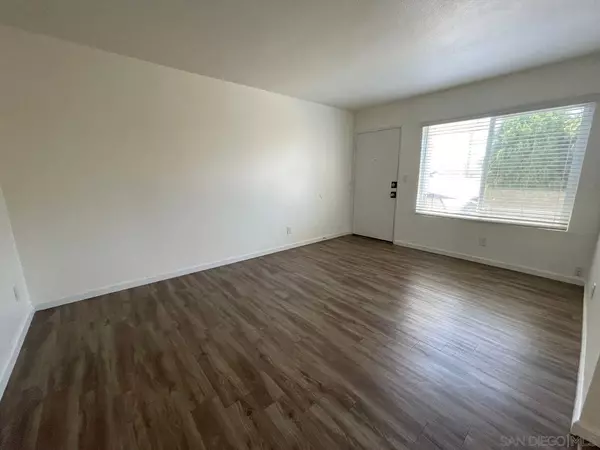 San Diego, CA 92116,4515 Bancroft St #6
