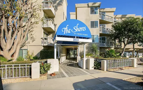 San Diego, CA 92109,3833 Lamont #3F