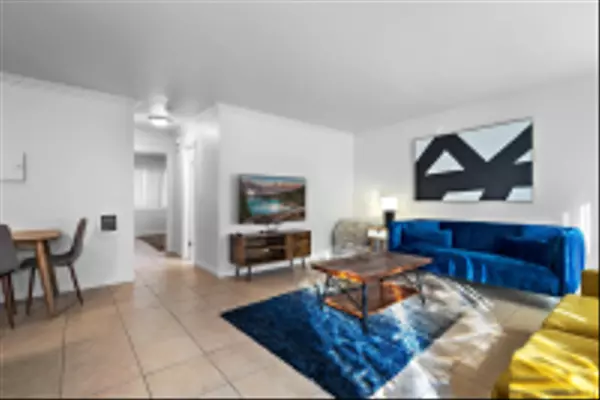 Imperial Beach, CA 91932,615 9th Street #4