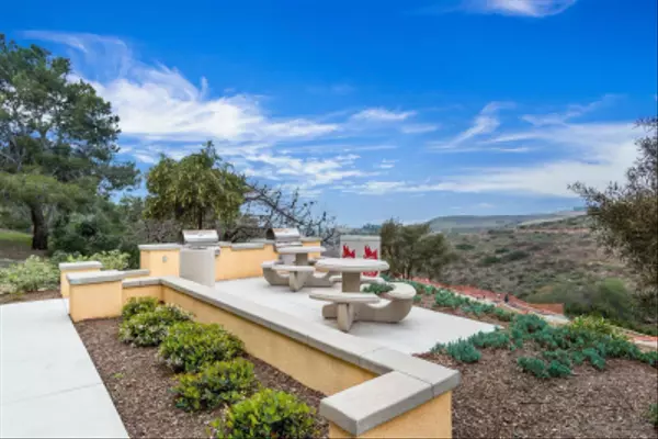 San Diego, CA 92154,1795 Saltaire Pl Unit 27