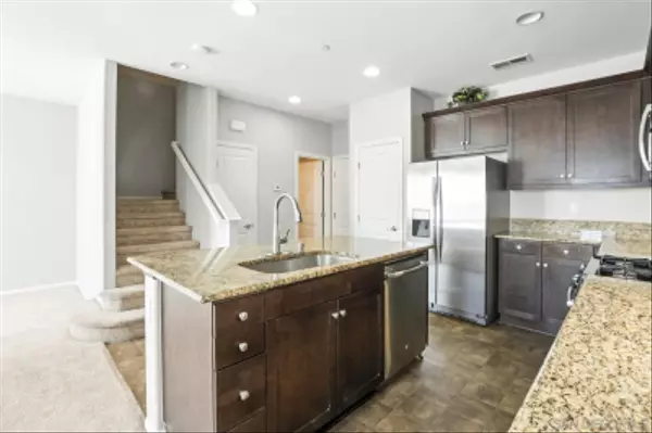 San Diego, CA 92154,1795 Saltaire Pl Unit 27