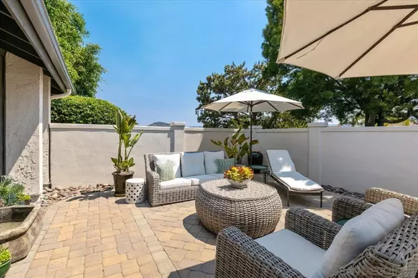 Poway, CA 92064,17568 Saint Andrews Dr