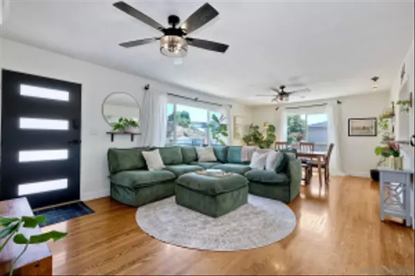 La Mesa, CA 91942,4264 Harbinson Ave