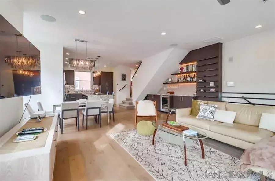 San Diego, CA 92108,7824 Inception Way