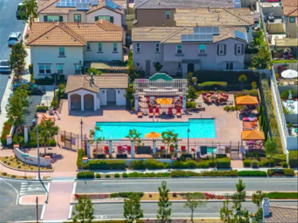 Oceanside, CA 92057,4132 Calle Arbol