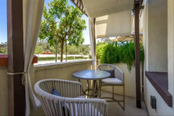 Oceanside, CA 92057,4132 Calle Arbol