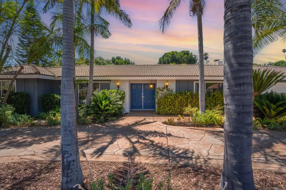 Escondido, CA 92025,1637 Encino Dr