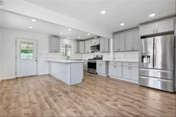 Chula Vista, CA 91911,735 Belvia Ln