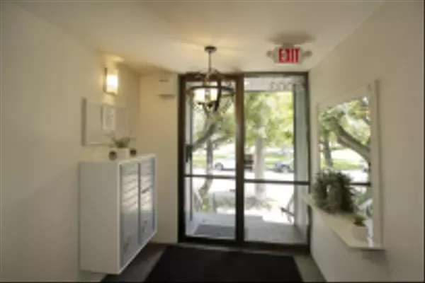 North Hollywood, CA 91601,5003 Westpark Dr. #203