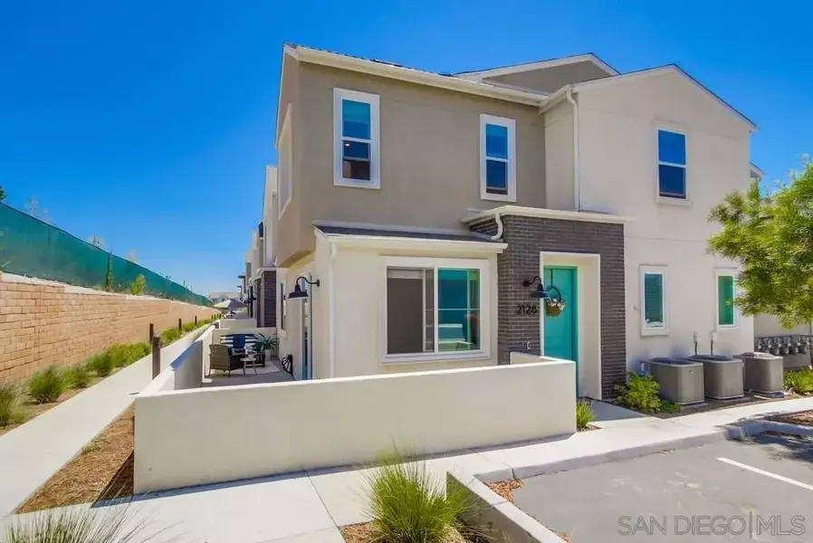 2128 Bluestone Cir, Chula Vista, CA 91913
