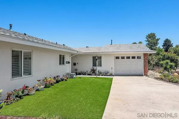 San Diego, CA 92128,16958 Hierba Dr