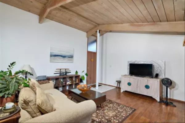 Del Mar, CA 92014,914 Highland Avenue