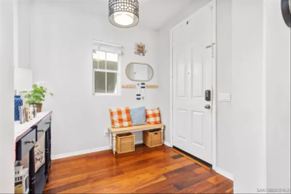 Chula Vista, CA 91915,1675 Tree Song Ln