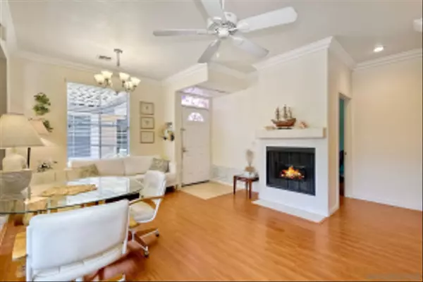 San Diego, CA 92126,8654 New Salem #44