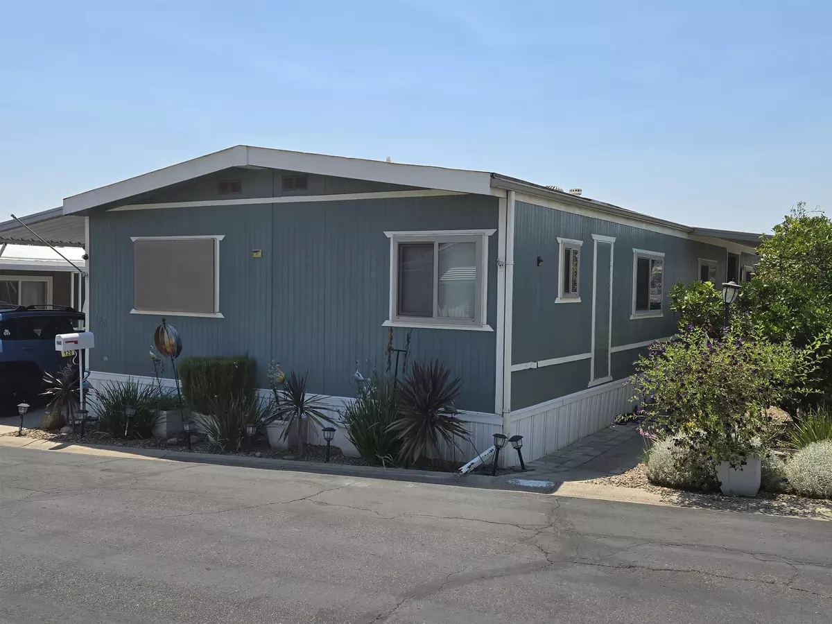 Spring Valley, CA 91977,1815 Sweetwater Rd #SPC 120