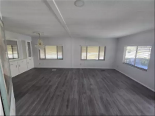 Spring Valley, CA 91977,1815 Sweetwater Rd #SPC 120