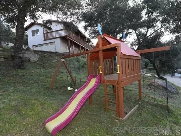 Descanso, CA 91916,9502 Elm Drive