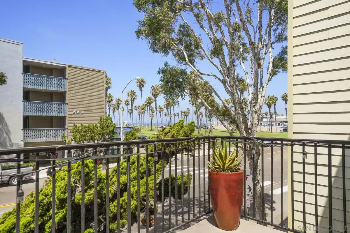 San Diego, CA 92109,2999 Mission Blvd #201