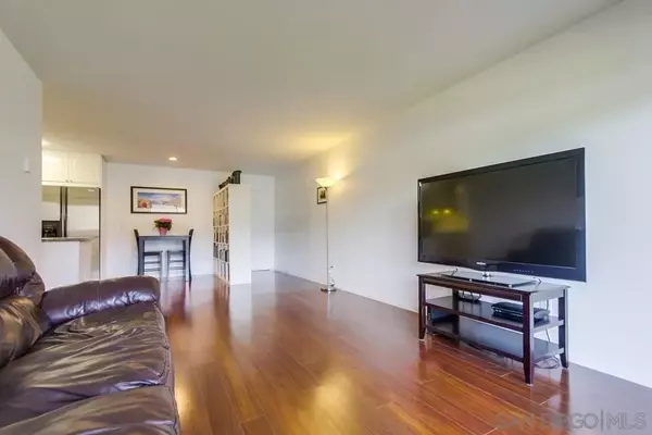 San Diego, CA 92109,2609 Pico Pl #127