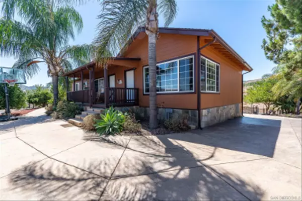 El Cajon, CA 92021,9111 Sierra Alta Way