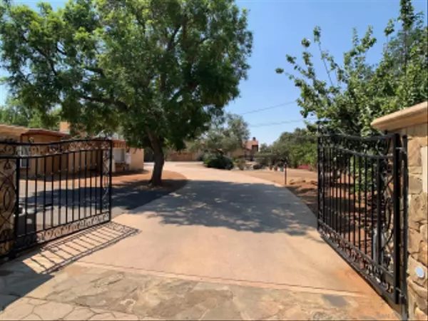 Alpine, CA 91901,1445 Terracita Ln