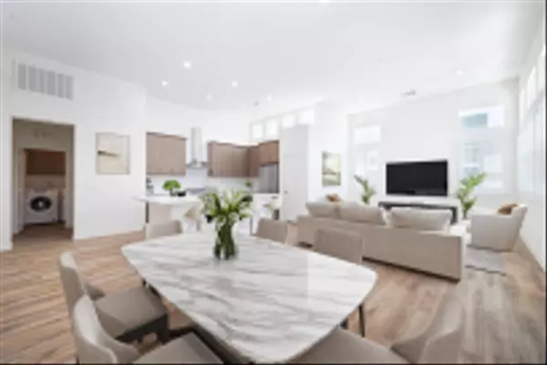 Chula Vista, CA 91915,2092 Tango Loop #3