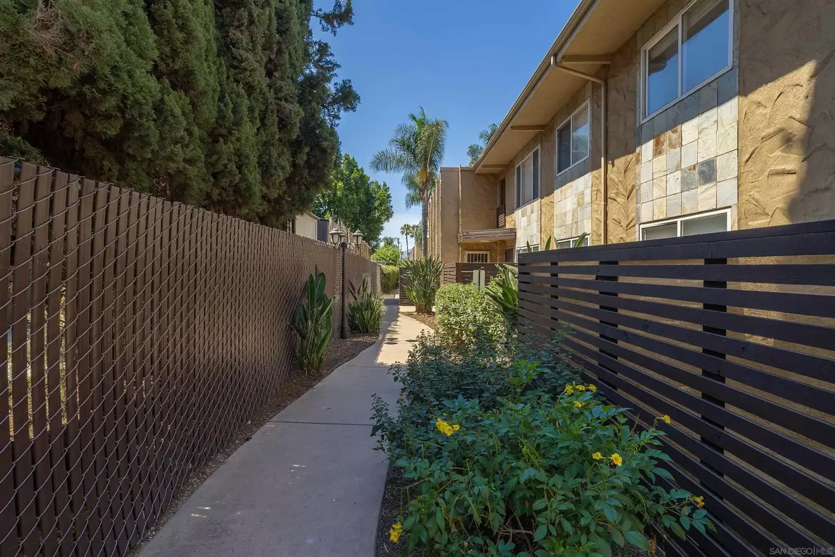 El Cajon, CA 92021,1386 E Madison Ave #47