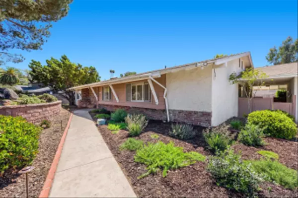 La Mesa, CA 91941,10933 Sunray Pl