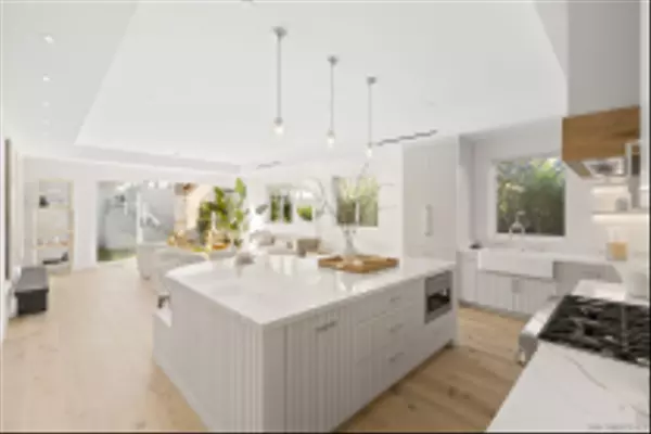 La Jolla, CA 92037,7216 FAY AVE