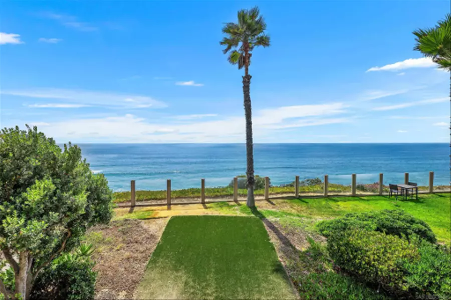 920 Sealane Dr. #B, Encinitas, CA 92024