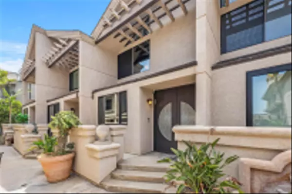 Encinitas, CA 92024,920 Sealane Dr. #B