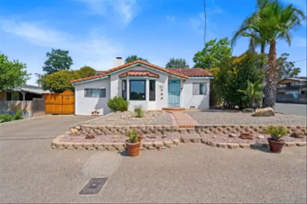 403 D Street, Ramona, CA 92065