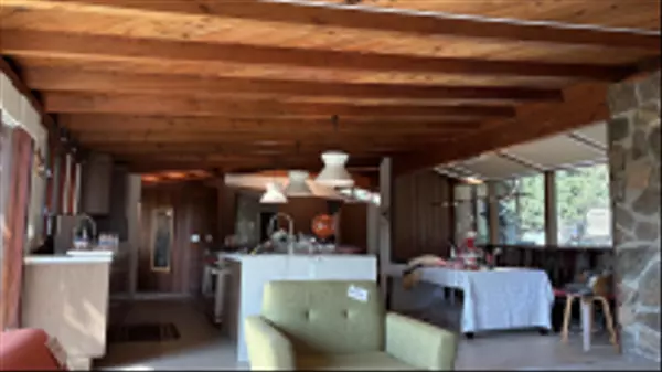 La Mesa, CA 91941,10828 Queen Ave