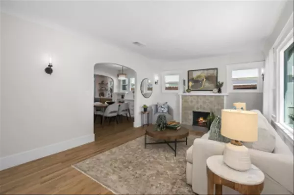 2120 Howard Ave, San Diego, CA 92104
