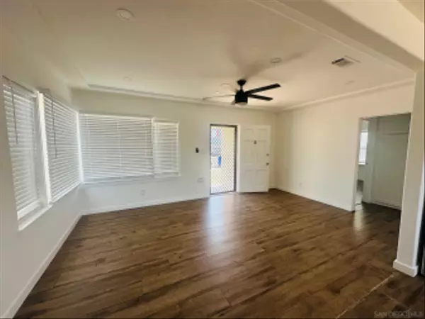 San Diego, CA 92115,4456 College Ave